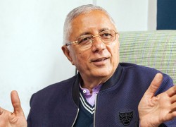 कांग्रेस भ्रष्टाचार नियन्त्रण गरी सुशासन कायम गर्न अत्यन्त गम्भीर छ : डा शेखर कोइराला